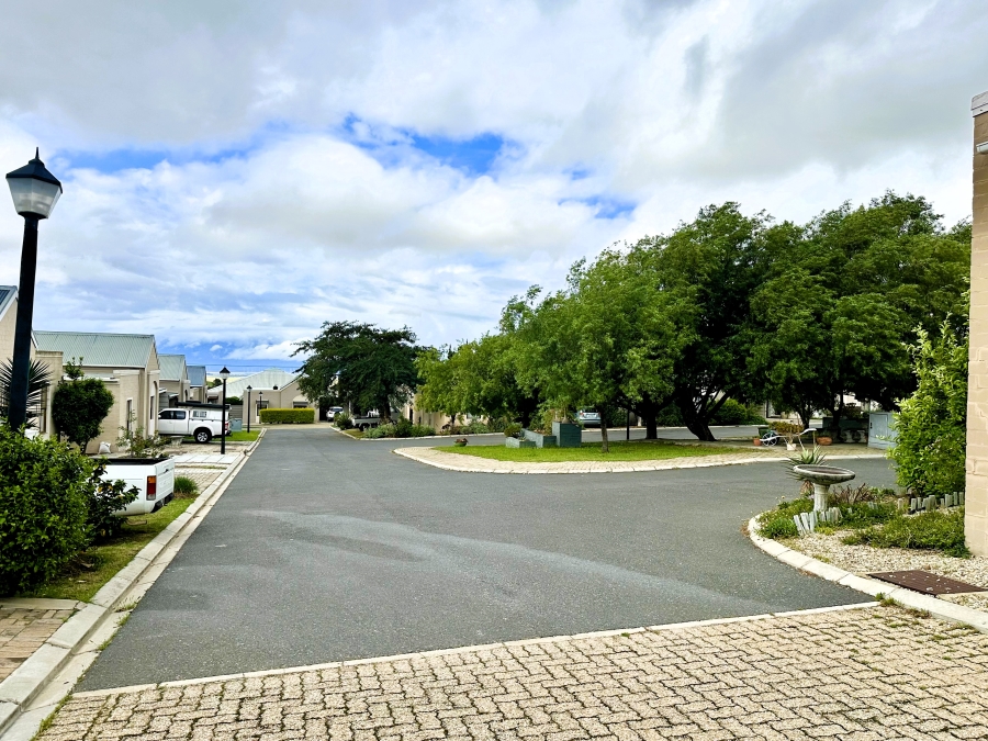 To Let 3 Bedroom Property for Rent in Riebeek West Western Cape